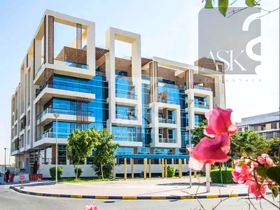 Bright & Vacant | Park Facing 2 BHK | Prime Location