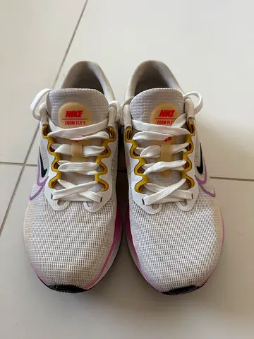 Nike Zoom Fly 5 - Size EUR 39