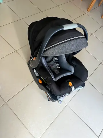 Baby car seat