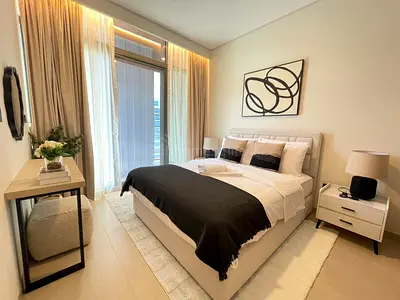 FULLY FURNISHED | COMMUNITY VIEW | LUXURY LIVING