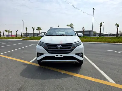 Pristine 2023 Toyota Rush GX - GCC Specs - Low Mileage - Excellent Condition