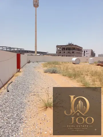 مساحة مفتوحة تمنح نشاطك حرية أكبر | شبرة 4,000 قدم² | 160,000 درهم سنوياً | 50 KW | مياه