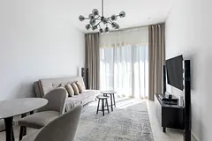Spacious apartment | Private balcony | Prime Dubai Marina location | Royal Oceanic