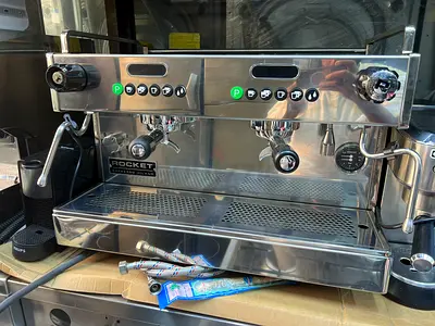 Rocket 2 Group Coffee Mashine