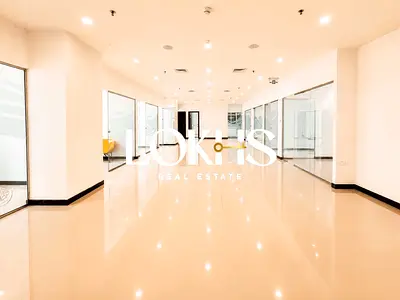 OPEN PLAN | COMBINED OFFICE | 12 PARKING SPACES