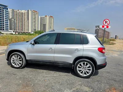 صورة 8 لـ 2011 Volkswagen TIGUAN