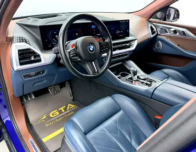 2023 BMW XM photo 10