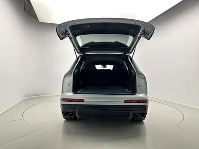 2025 AUDI SQ7 photo 6