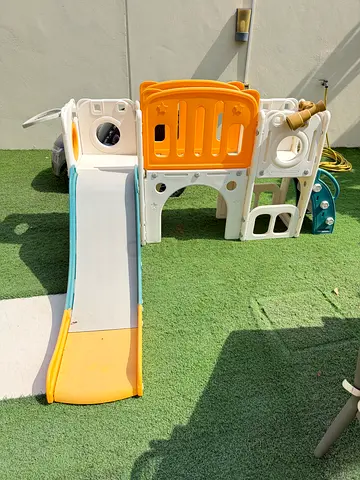 Children’s outdoor slide