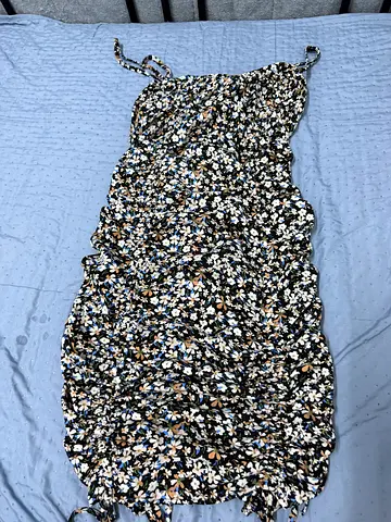 Black floral ruched bodycon summer dress, size not tagged