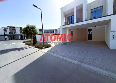 Beautiful 4 Bedroom Corner Townhouse Plus Maid | Ready move in | Multiple payment option