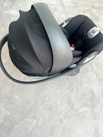 cybex cloud t i-size + base+baby nest free