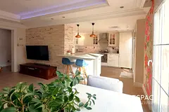 Fully Furnished | Upgraded | Must see