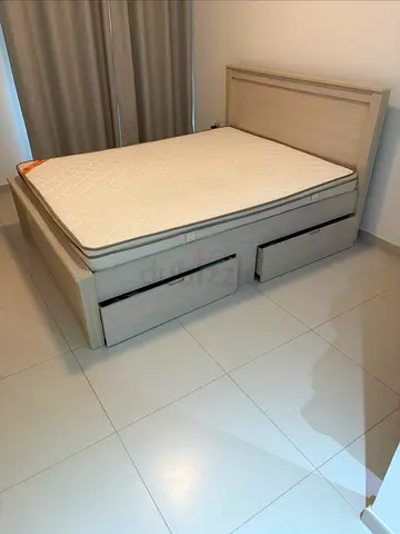 Wooden bed set- AED 100