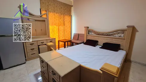 Studio-monthly rent-all inclusive -furnished -clean furniture