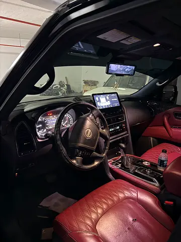 2015 Infiniti QX80 照片 7