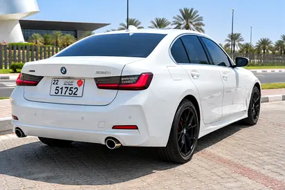 2025 BMW 3-SERIES — фото 4