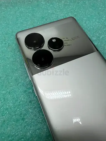 Realme gt6 12/256gb