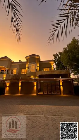 Villa resale in Al moaihat: 5 bedrooms, a majlis, a living room, a large terrace, and a maid's room. Freehold ownership available for all nationalitie