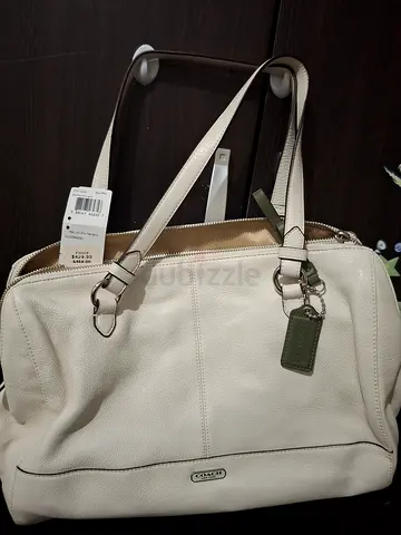 Ladies Bags from U.S. (Coach, Dooney & Burke, Jimmy Choo, Versace)