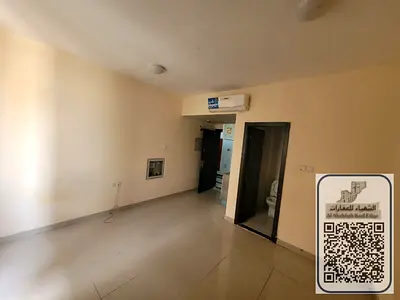 ## 🏡 استوديو للإيجار السنوي – الجرف1 – عجمان ✨ **فرصة مميزة للسكن** في استوديو واسع بتشطيب حديث، قريب من جامعة عجمان