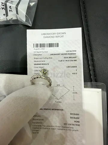 Lab-grown diamond engagement ring with certification - 3.00ct  center diamond