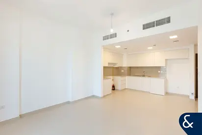 Boulevard View | Spacious 2 Bed | Unfurnished