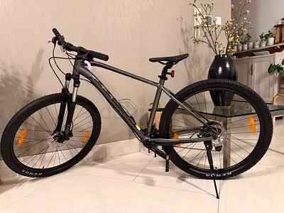 Scott 29" Mountain Bike - Hardtail, Disc Brakes, Large Frame