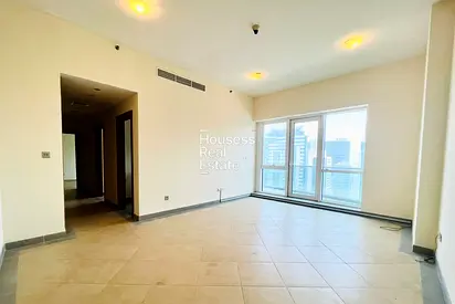 Chiller Free | Next To Metro | Well Maintained