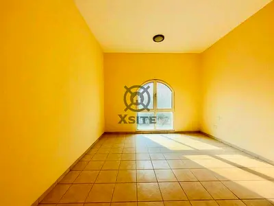 Spacious 2 BR | Unfurnished | Vacant