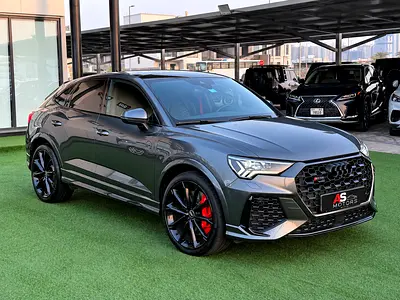 2022 AUDI RS Q3 photo 4