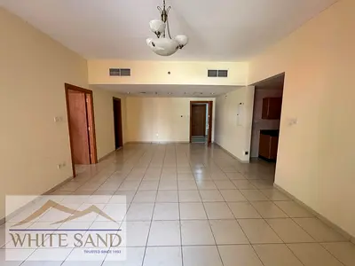 Spacious 1BR | Prime Location | Unfurnished