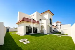 5BR Corner Villa | Park View|Spacious Family Home