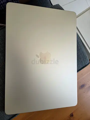 M5 MacBook Air 16 GB 1 TB Starlight