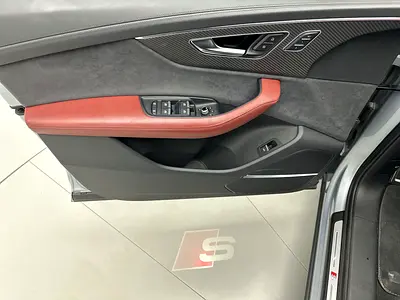 2025 AUDI SQ7 photo 15