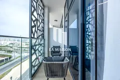 Fully Furnished | Vacant in Oct | Street View