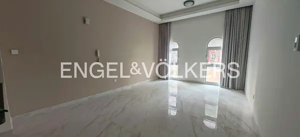 Large Layout | Semi Closed Kitchen | Vacant