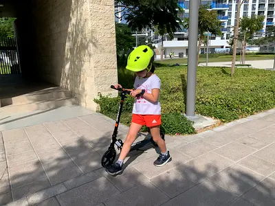 Spartan Falcon Scooter and Helmet
