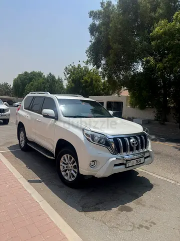 Toyota Prado VXR 2017 GCC Top option sunroof original paint all service done from ALFUTTAIM