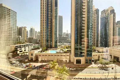 Marina Views | Low Floor | 3 Bedrooms