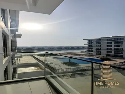 Ready to move | Direct Beach Access | Investor Deal