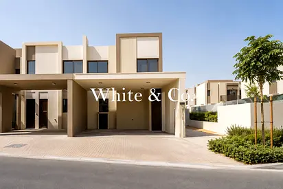 Elegant | 4-Bedroom Villa | Garden Home