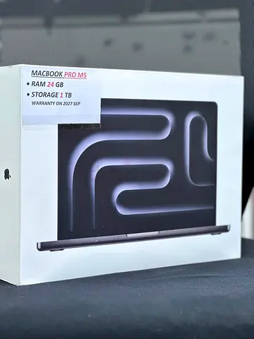 Macbook pro m5 14inch 24 1 tb