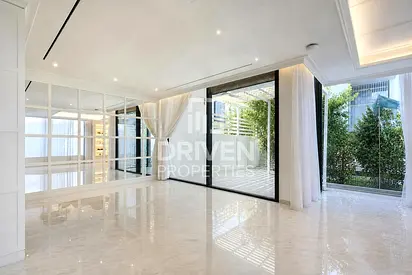 Upgraded Corner Villa | Master Suite | Vacant