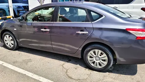 2013 Nissan SENTRA 照片 5