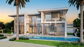 Facing Pool + Community Centre | Corner | RARE !!