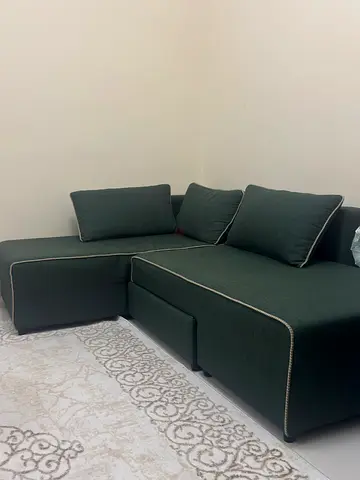 Green L-shaped Fabric Sofa - Comfortable Two-Seater Chaise-Convertible