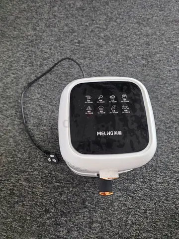 MELING (美菱) Compact Air Fryer in good used condition