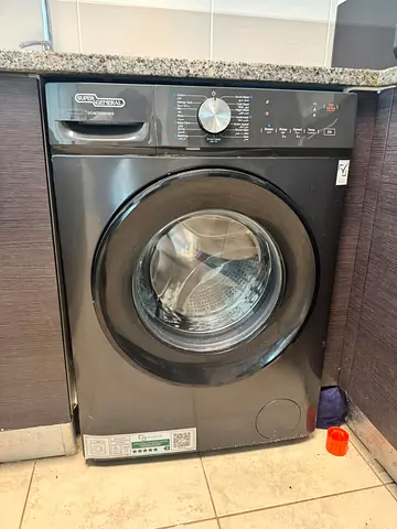 7kg Front Load Washing Machine - Black