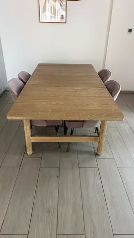 Expandable Dining Table with 6 Velvet Chairs West Elm